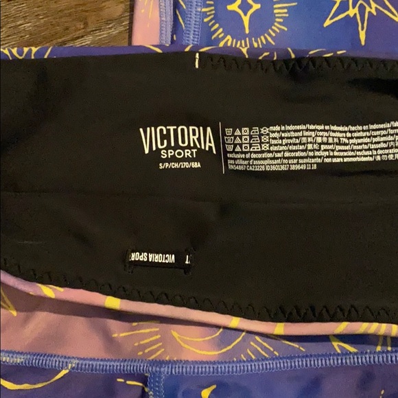 Victoria’s Secret Leggings - Picture 2 of 2